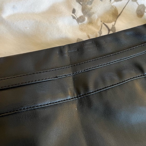 UNIVERSAL STANDARD BLACK FAUX LEATHER A-LINE SKIRT NWOT SIZE S (14-16) - Picture 10 of 13
